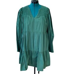 Pomander Place XXL Jaguar green Kenzo dress